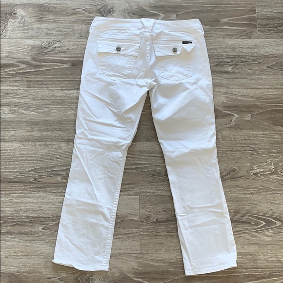 William Rast White Cropped Jeans. - Picture 2 of 6